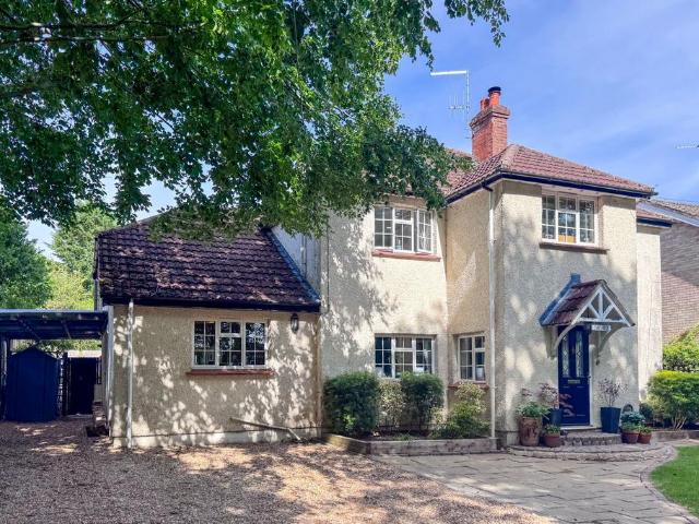 House for sale in New Alresford, Hampshire