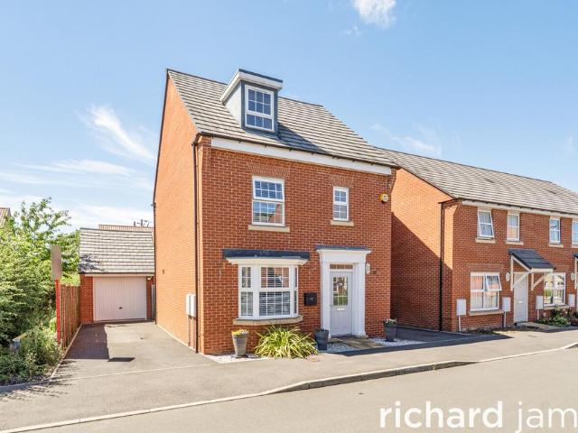 House for sale in Calne