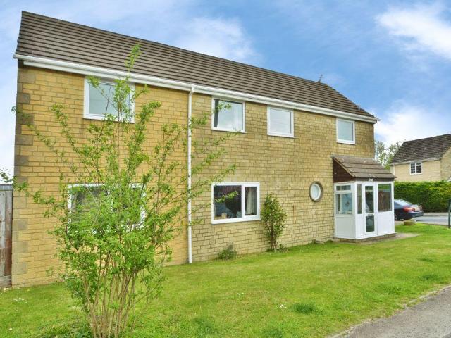 House for sale in Fossebridge, Gloucestershire