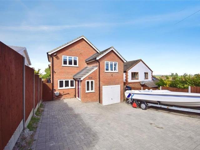 House for sale in Minster-on-Sea, Oad Street