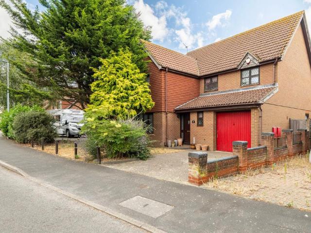 House for sale in Stokesby, Norfolk