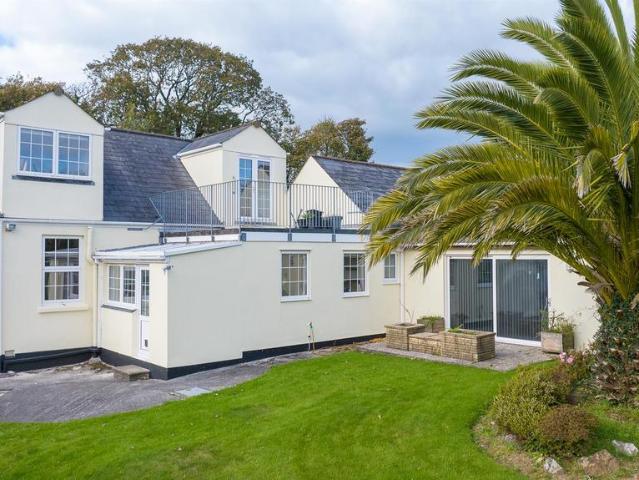 House for sale in Scarcewater, Ladock