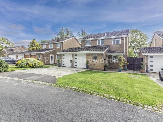 House for sale in Higher Bartle, Lancashire