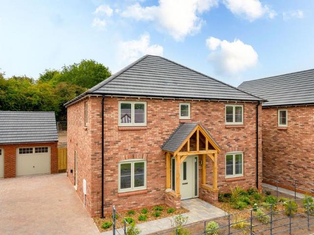 House for sale in Heath Hill, Telford