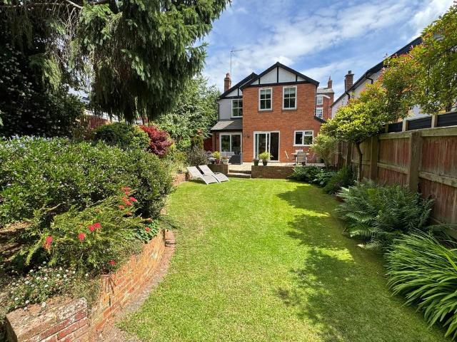 House for sale in Page Hill, Buckingham