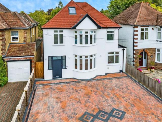 House for sale in Dunstable, Bedfordshire