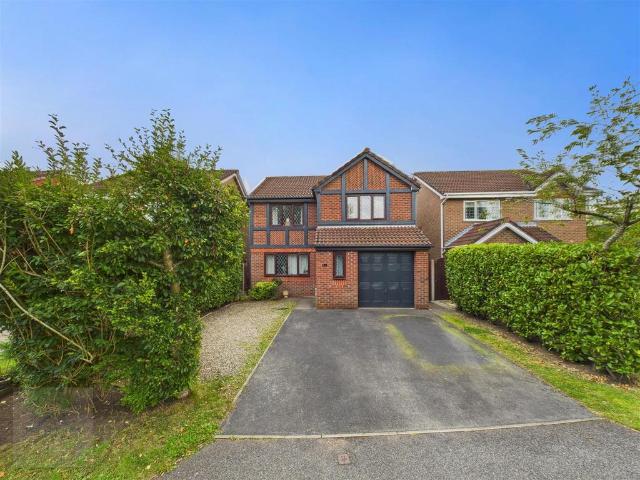 House for sale in Kingsmead, Davenham