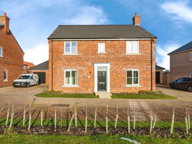 House for sale in Eastbridge, Suffolk