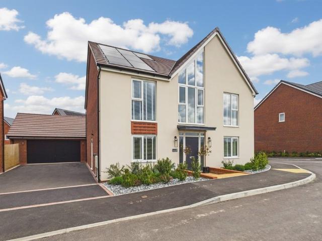 House for sale in Beamhurst, Staffordshire