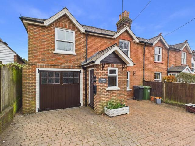 House for sale in Heathlands, East Sussex
