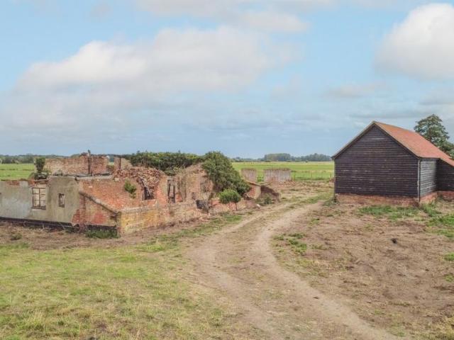 House for sale in Eastbridge, Suffolk