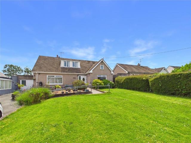 House for sale in Amroth, Wales