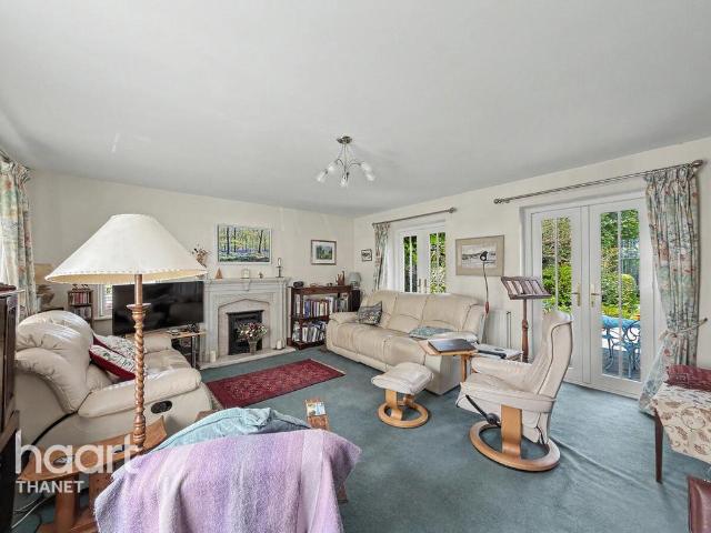 House for sale in The Bridge, Kent