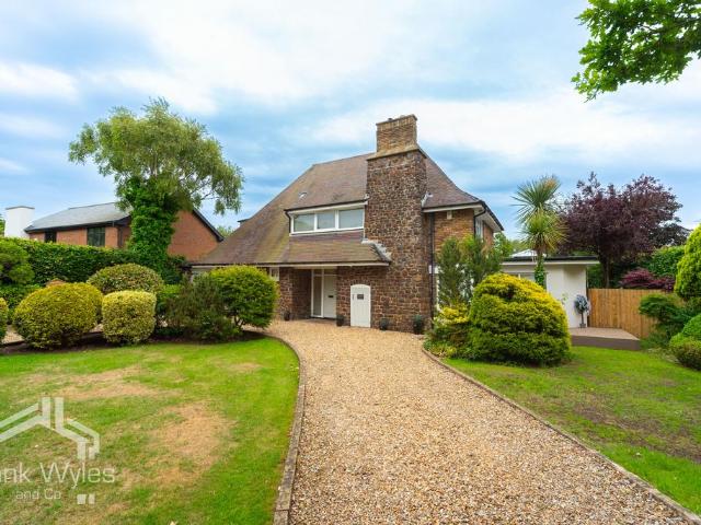 House for sale in Ansdell, Lytham
