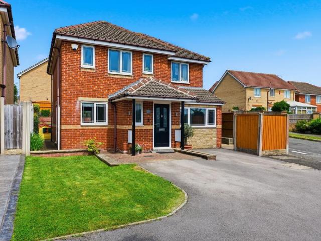 House for sale in Loundsley Green, Chesterfield