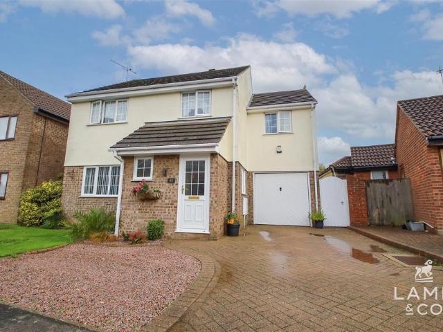House for sale in Dale Hill, Essex