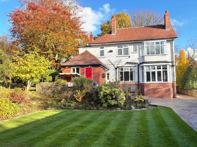 House for sale in Saddleworth, Pendock