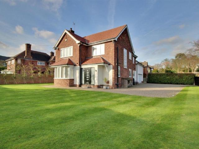 House for sale in Kirk Ella, East Riding Of Yorkshire