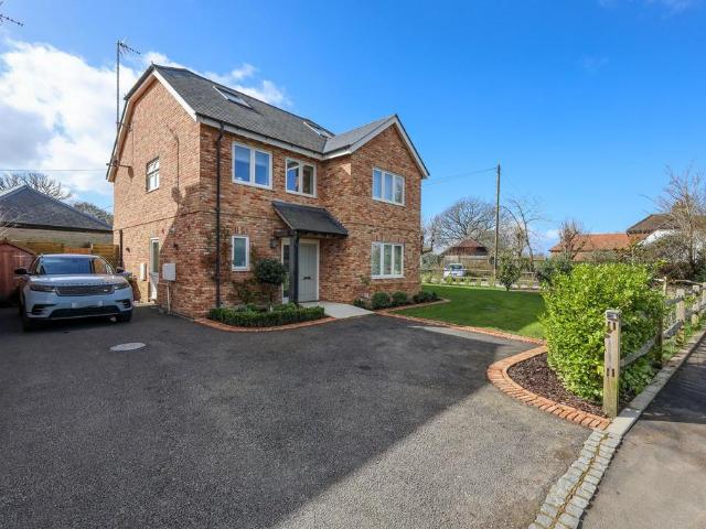 House for sale in Ditchling, Iford