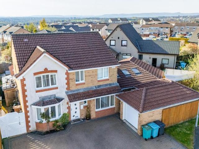 House for sale in Chapelhall, Scotland