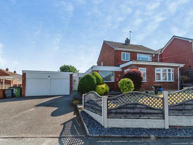 House for sale in Brownhills, West Midlands