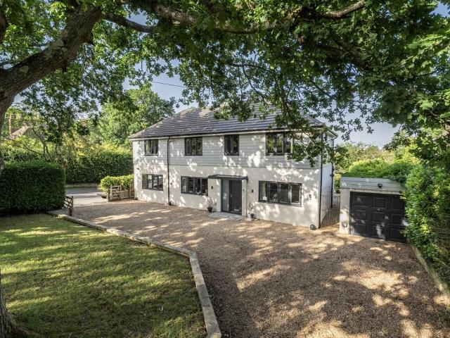 House for sale in Sandown Park, Kent