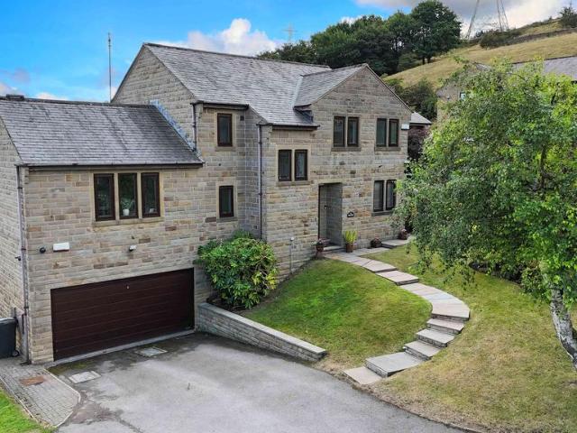 House for sale in Stump Cross, West Yorkshire