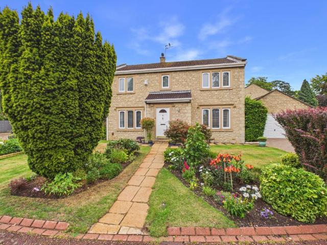 House for sale in North Gosforth, Newcastle Upon Tyne