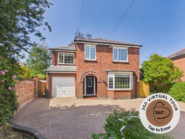 House for sale in Haslington
