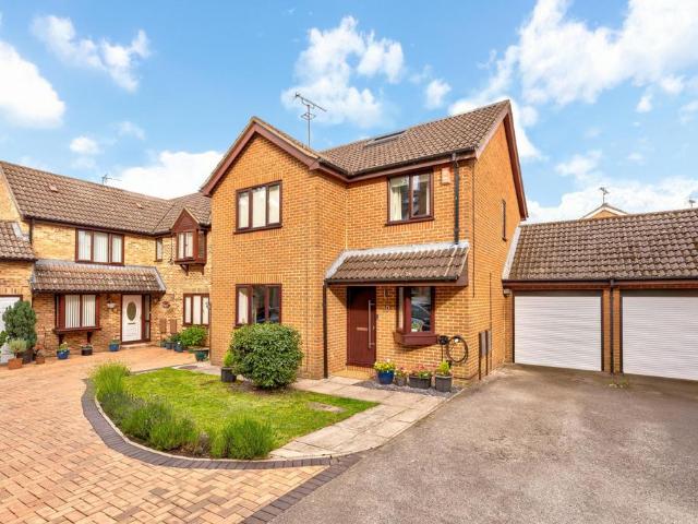 House for sale in St Albans, Bernards Heath