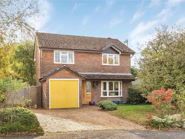 House for sale in Horsham, West Sussex