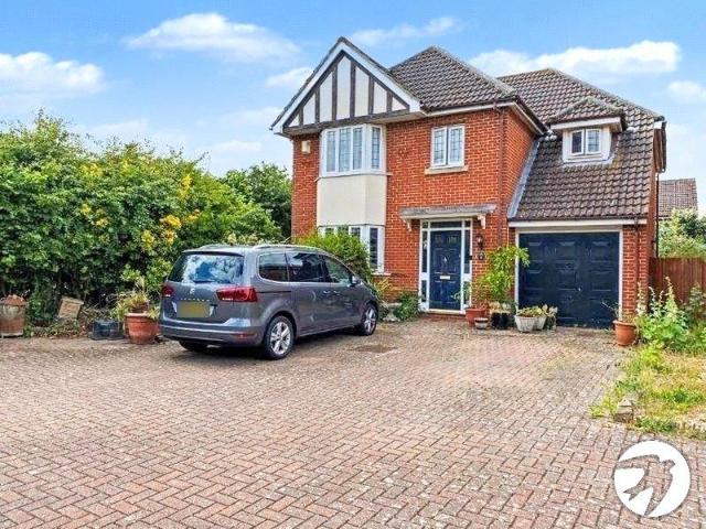 House for sale in Grove Park, Oad Street