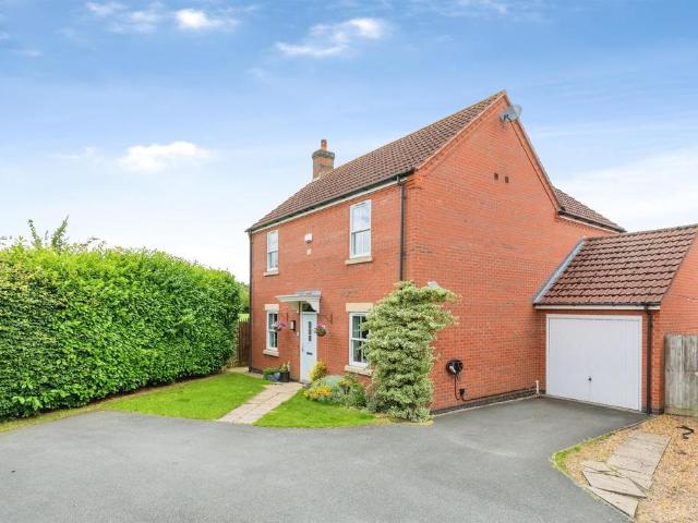 House for sale in Cheylesmore, West Midlands