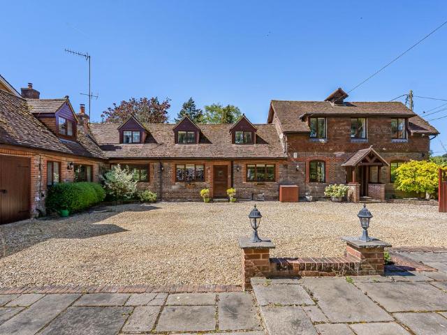House for sale in Pouchen End, Hertfordshire