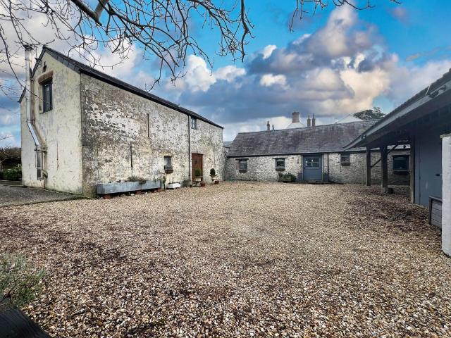 House for sale in Llan-Maes, Wales