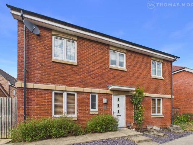 House for sale in Loves Farm, Huntingdon