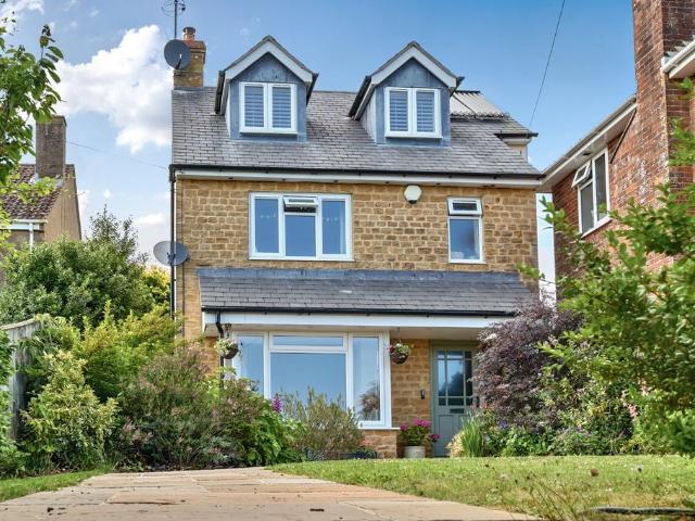 House for sale in Shepton Beauchamp, Somerset