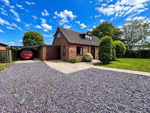 House for sale in Bedingfield, Suffolk