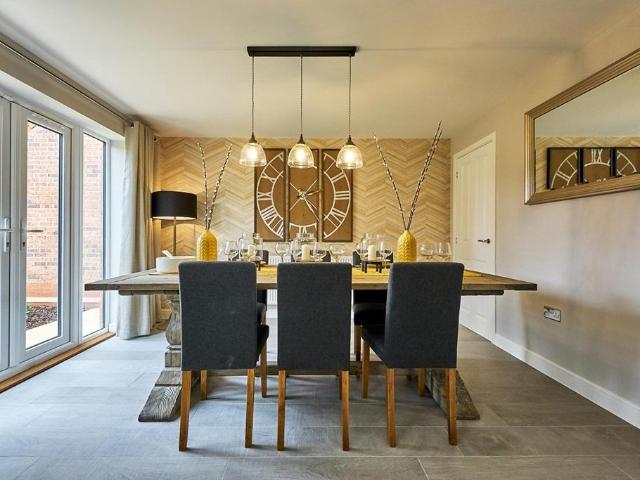 House for sale in Green Close, Warwickshire