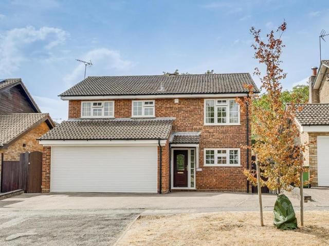House for sale in Leighton-Linslade, Leighton Buzzard