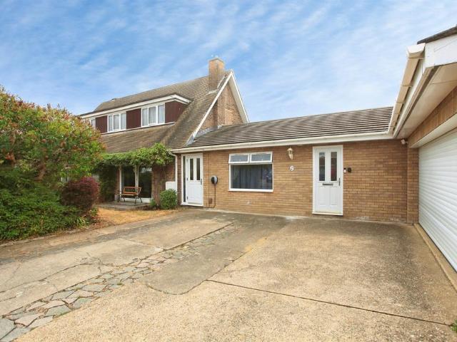House for sale in Werrington Village, Peterborough