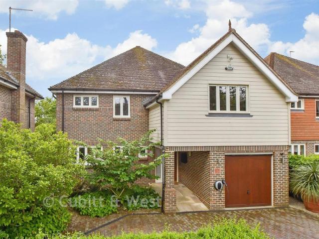 House for sale in Horsham, West Sussex