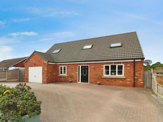 House for sale in Brackenfield, East Midlands