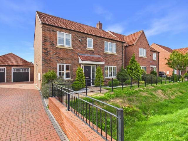 House for sale in South Cave, Riplingham