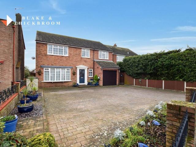 House for sale in Frinton and Walton, Dale Hill