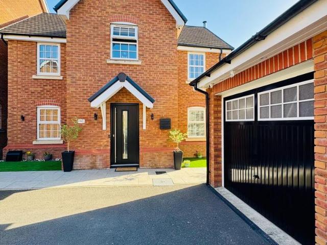 House for sale in Llwydcoed