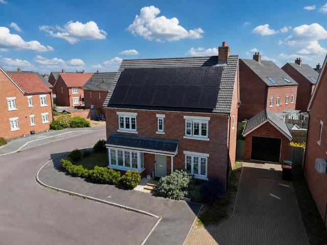 House for sale in Bedford