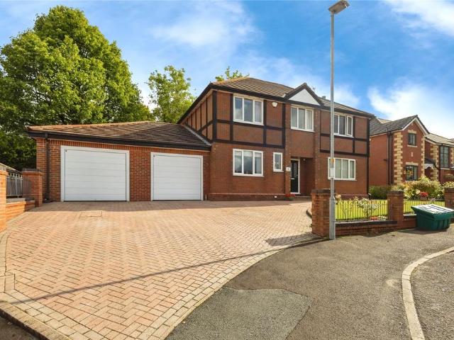 House for sale in Greenheys, Greater Manchester
