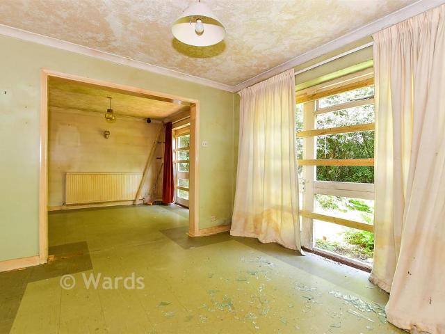 House for sale in Sandown Park, Kent