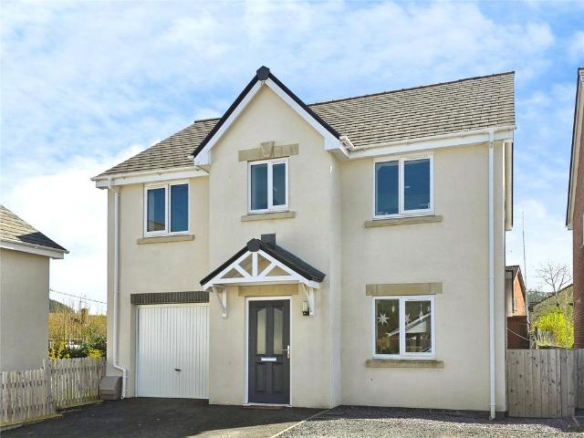 House for sale in Llansilin